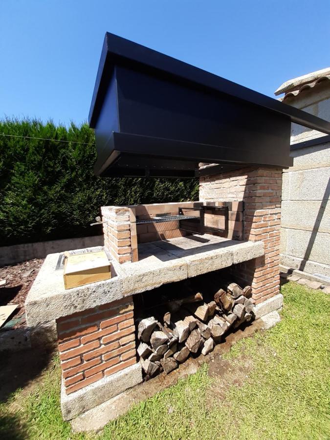 La Casa De Sofia En Tui Villa Exterior photo